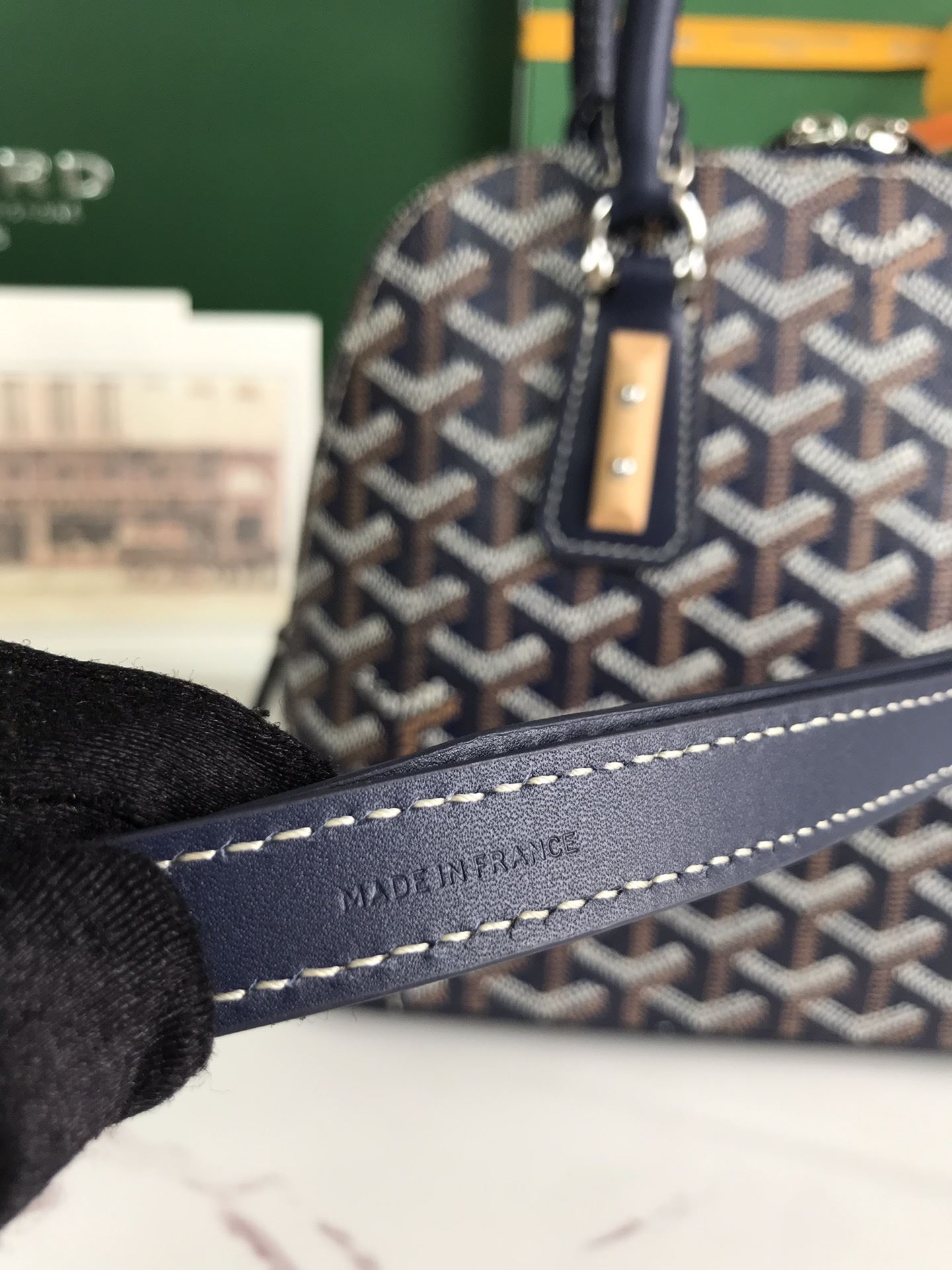 Goyard Travel Bags